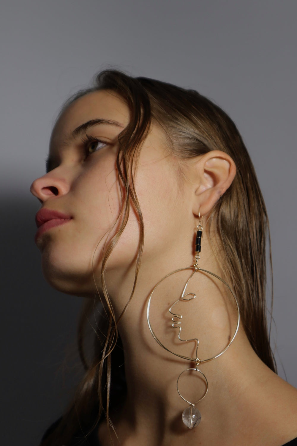 GOLD FILLED 14K CRYSTAL STONE MONO EARRING