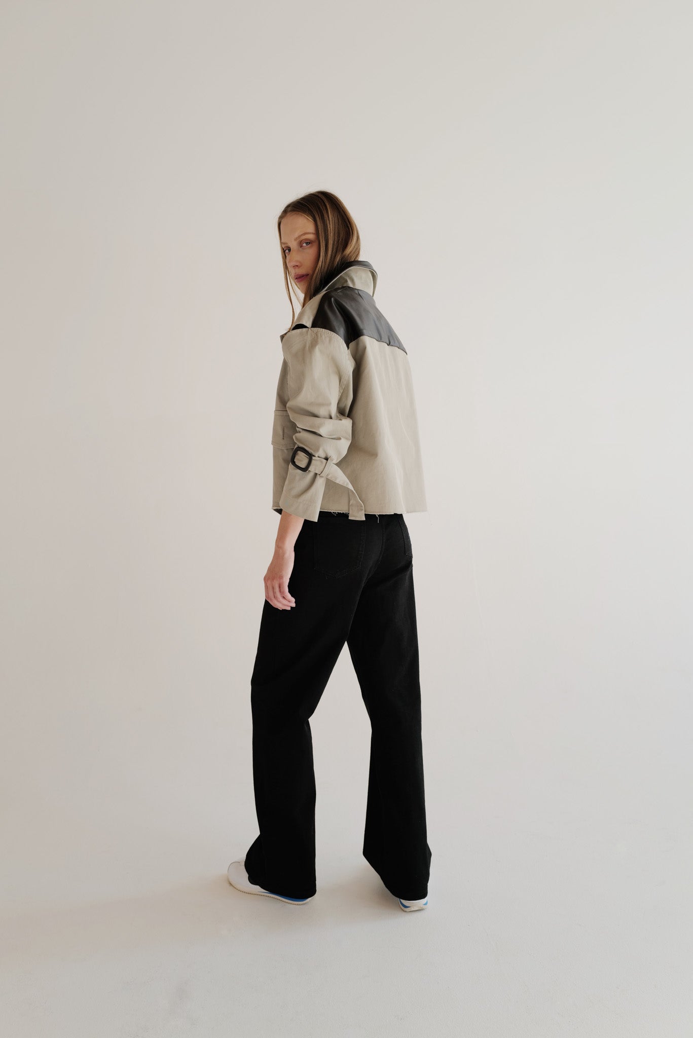 Cotton Gabardine Crop Trench-Cape London (Back to stock)