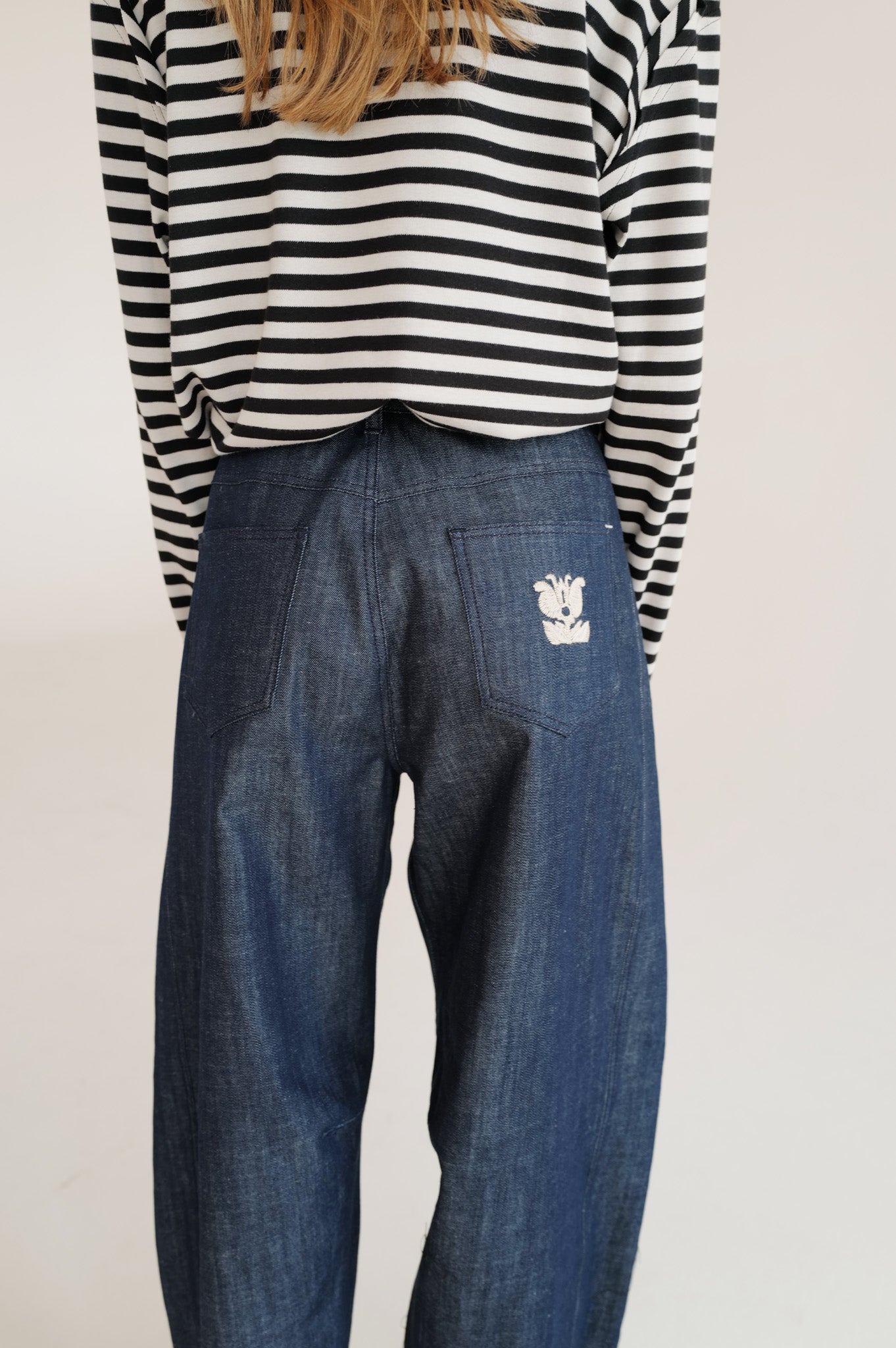Balloon High Rise Barrel Leg Jeans