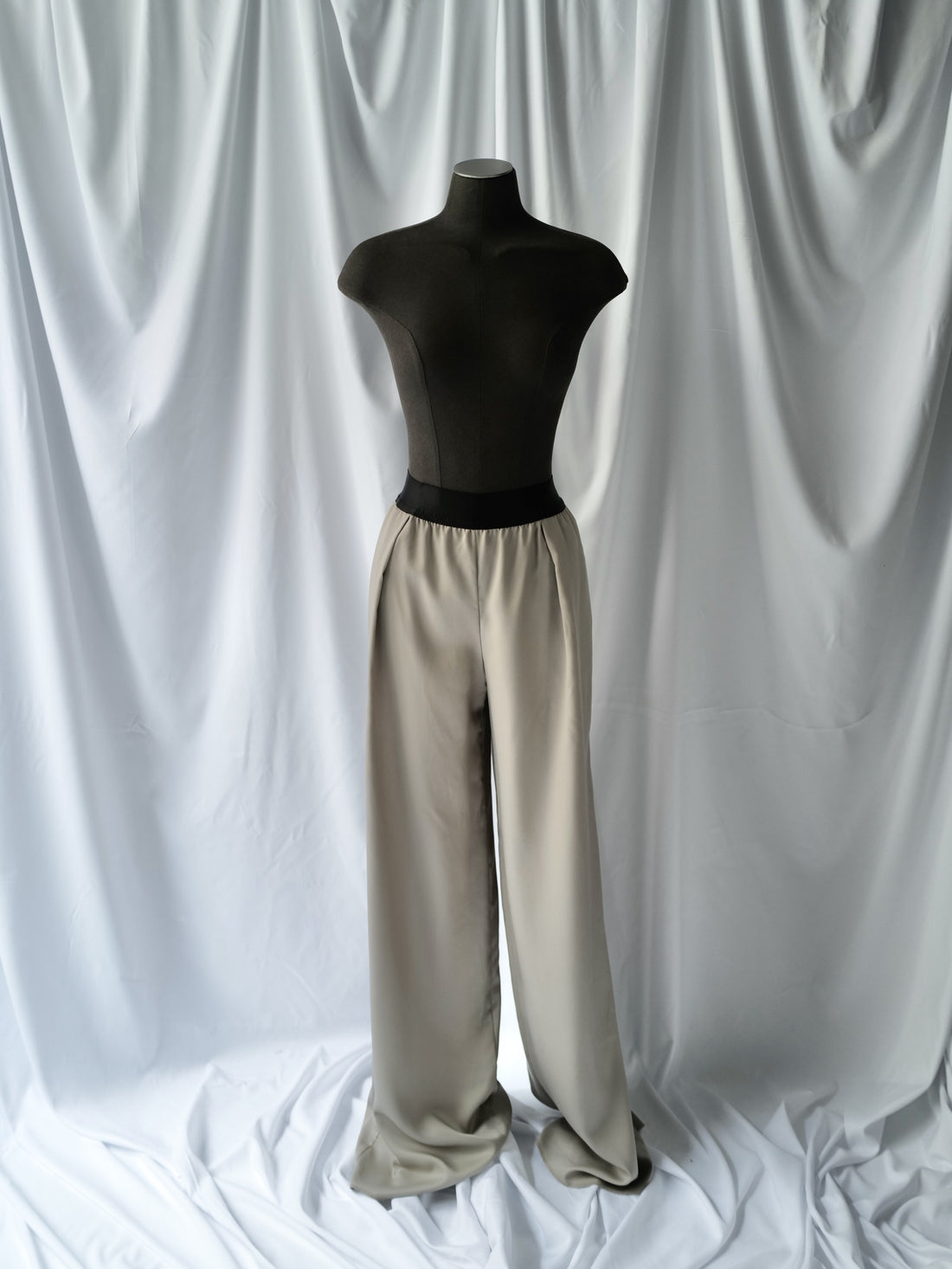 Wide Pull up Cupra Pants KIM SS25