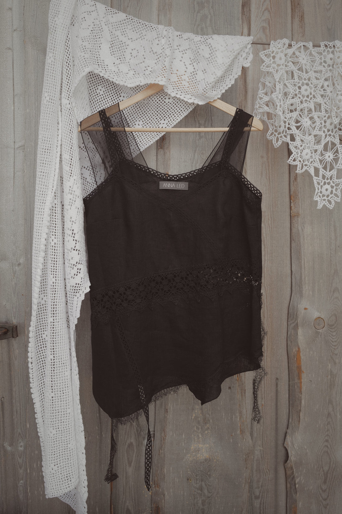 Linen Silk Black Top GUNA