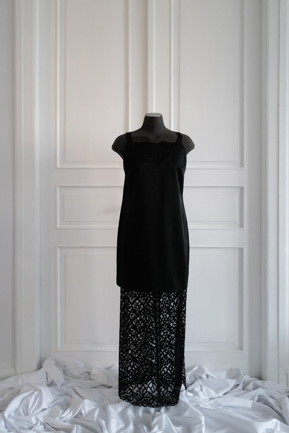 Heavy Atlas and Lace SET MONIKA