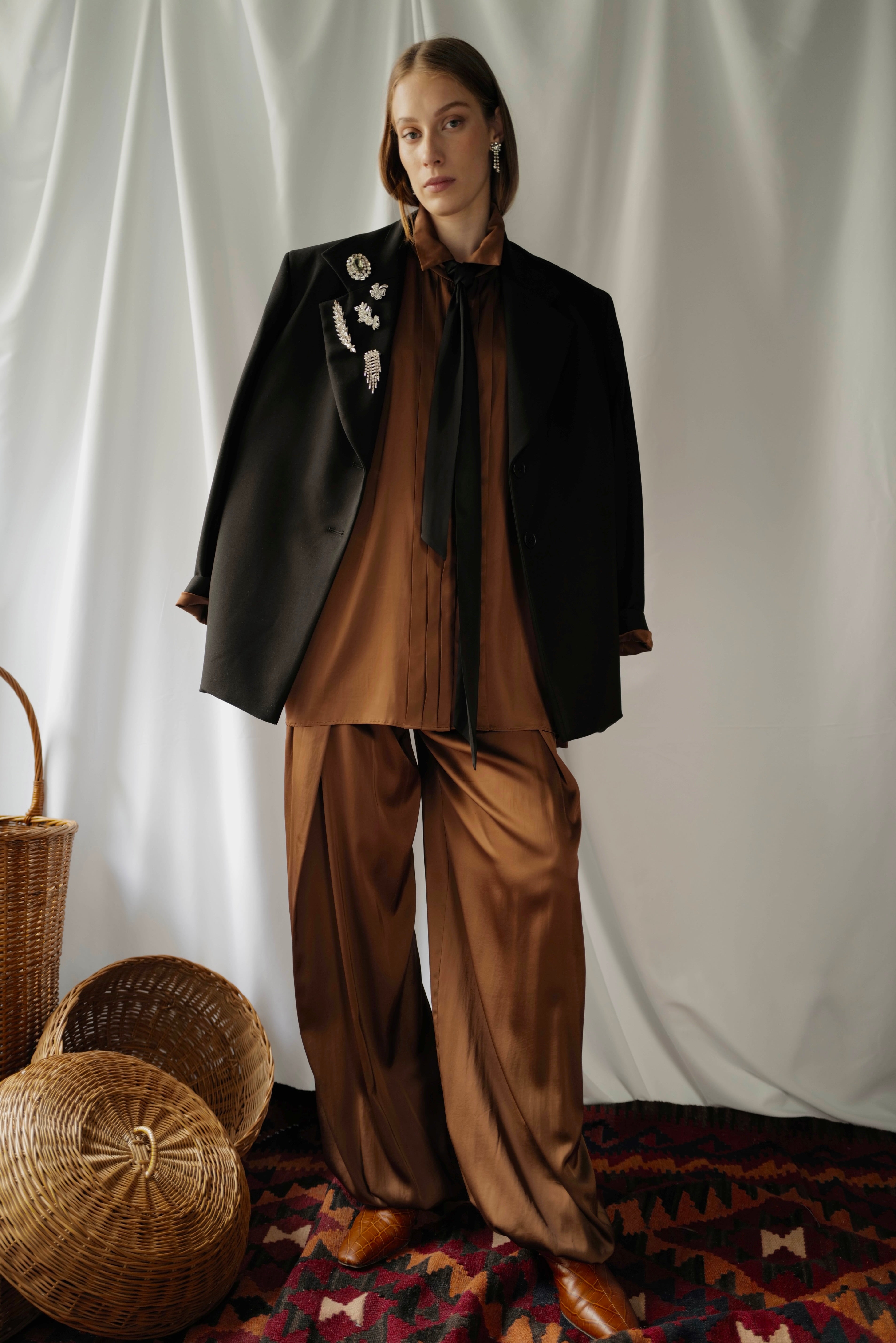 Atlas Cupra Blouse with a self-tie belt AW25 (Last item)