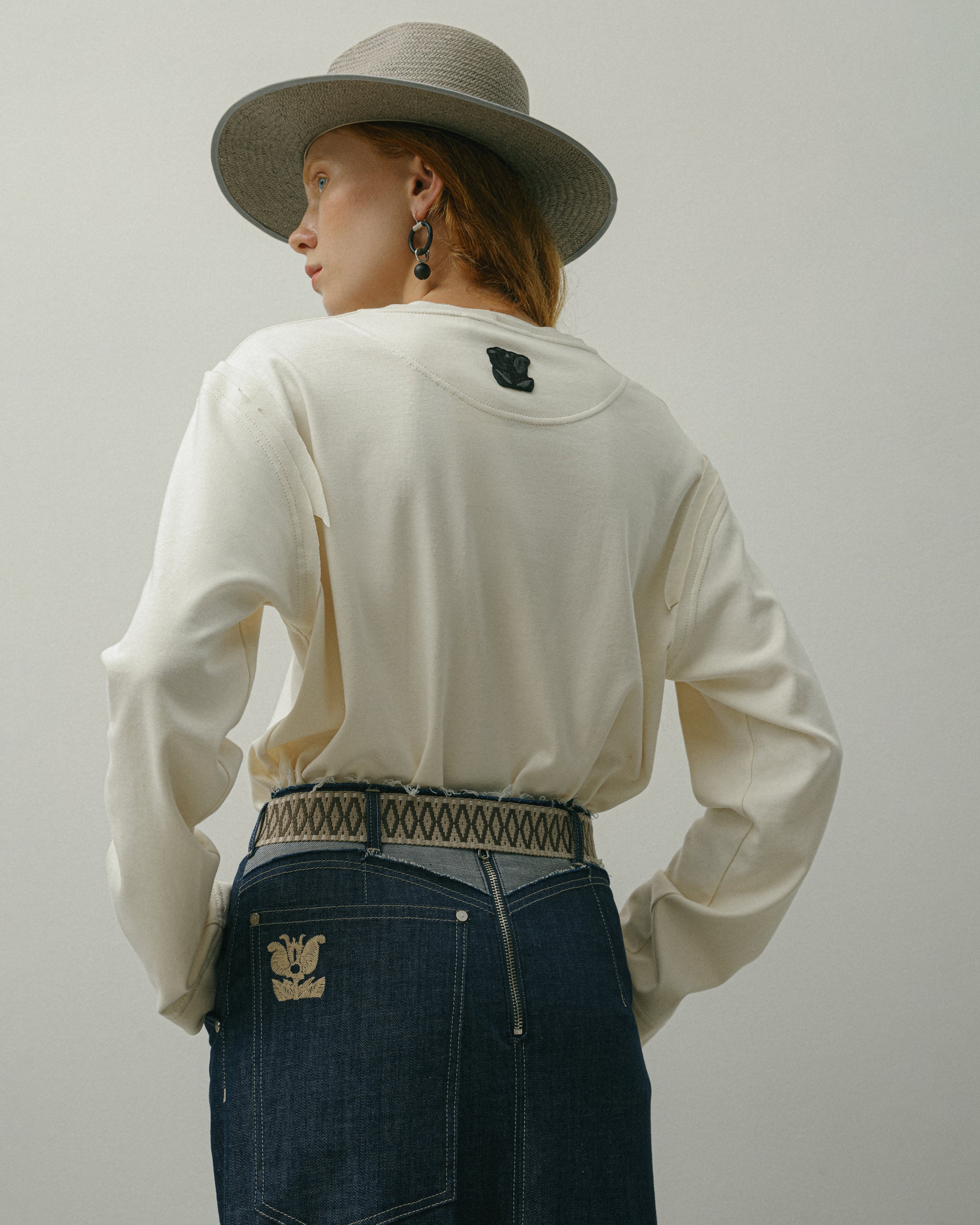 LONG SLEEVE SHIRT WITH EMBROIDERY DETAIL AW23/24