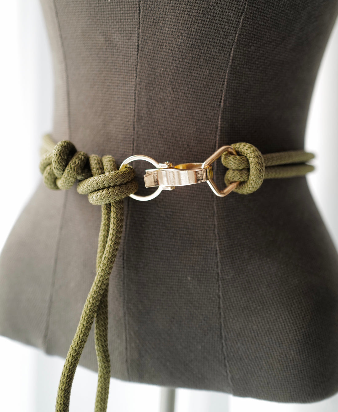 Belt cord with buckle