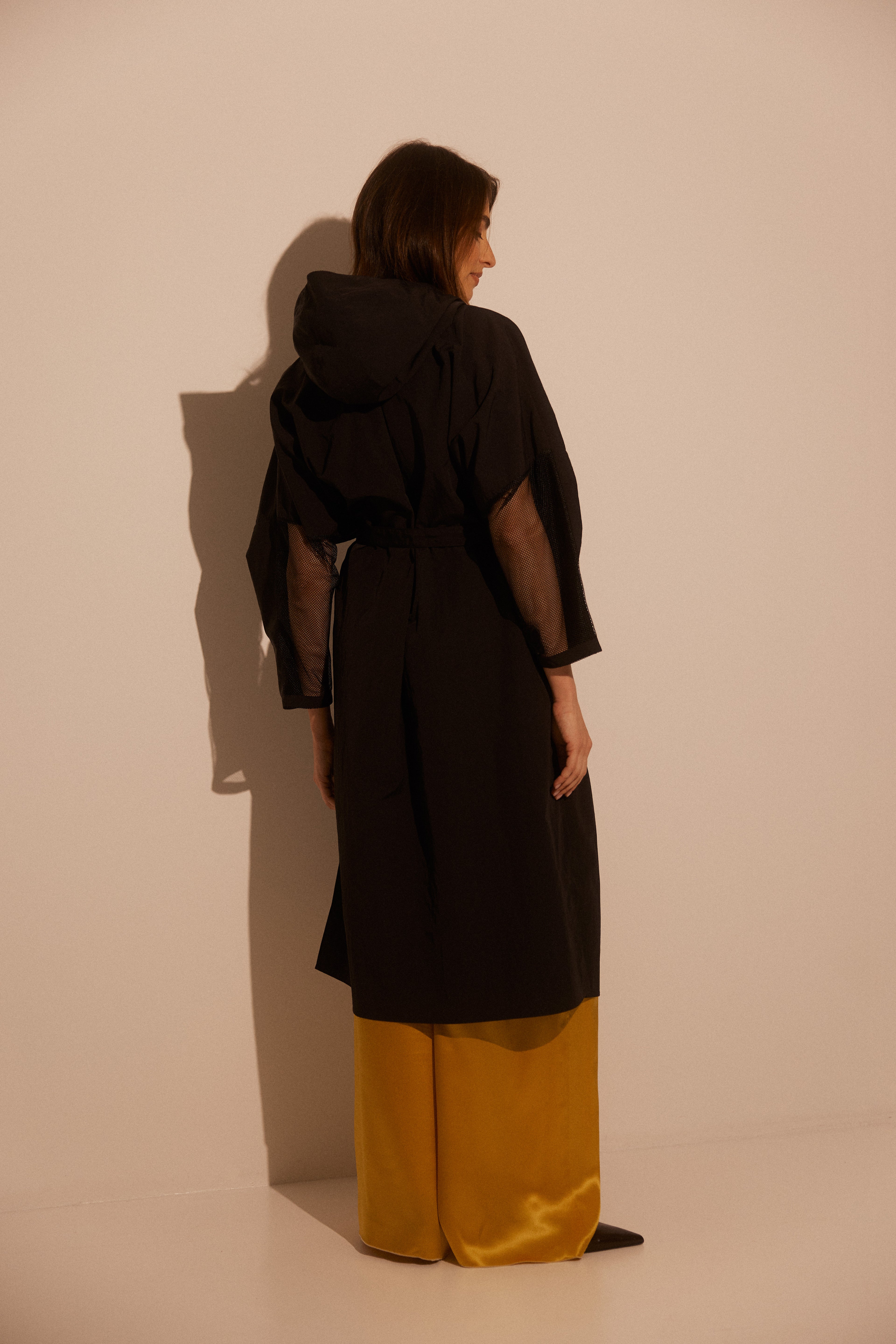 Waterproof sporty trench with detachable hood SS26