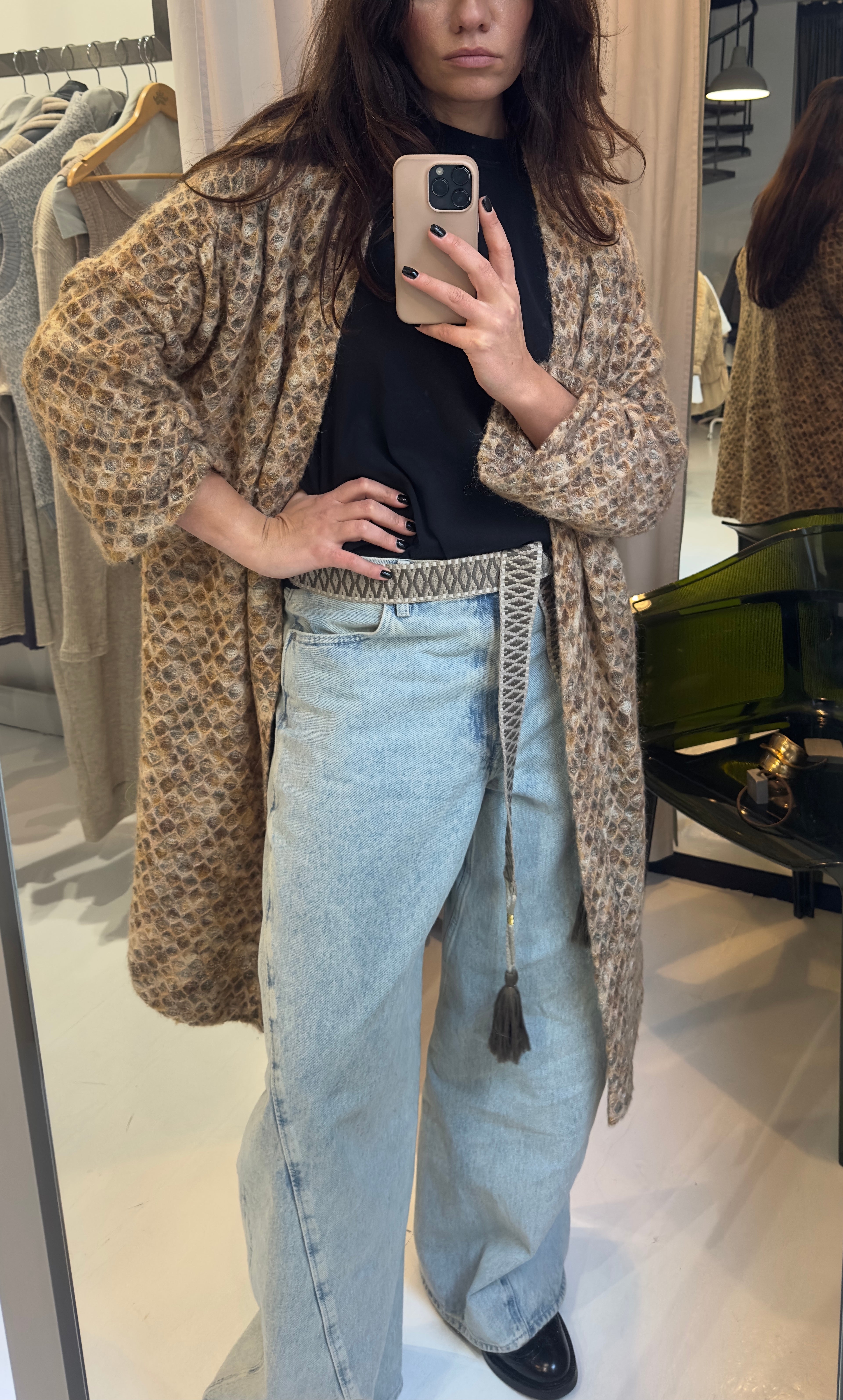 Jacquard belt with decor tassels
