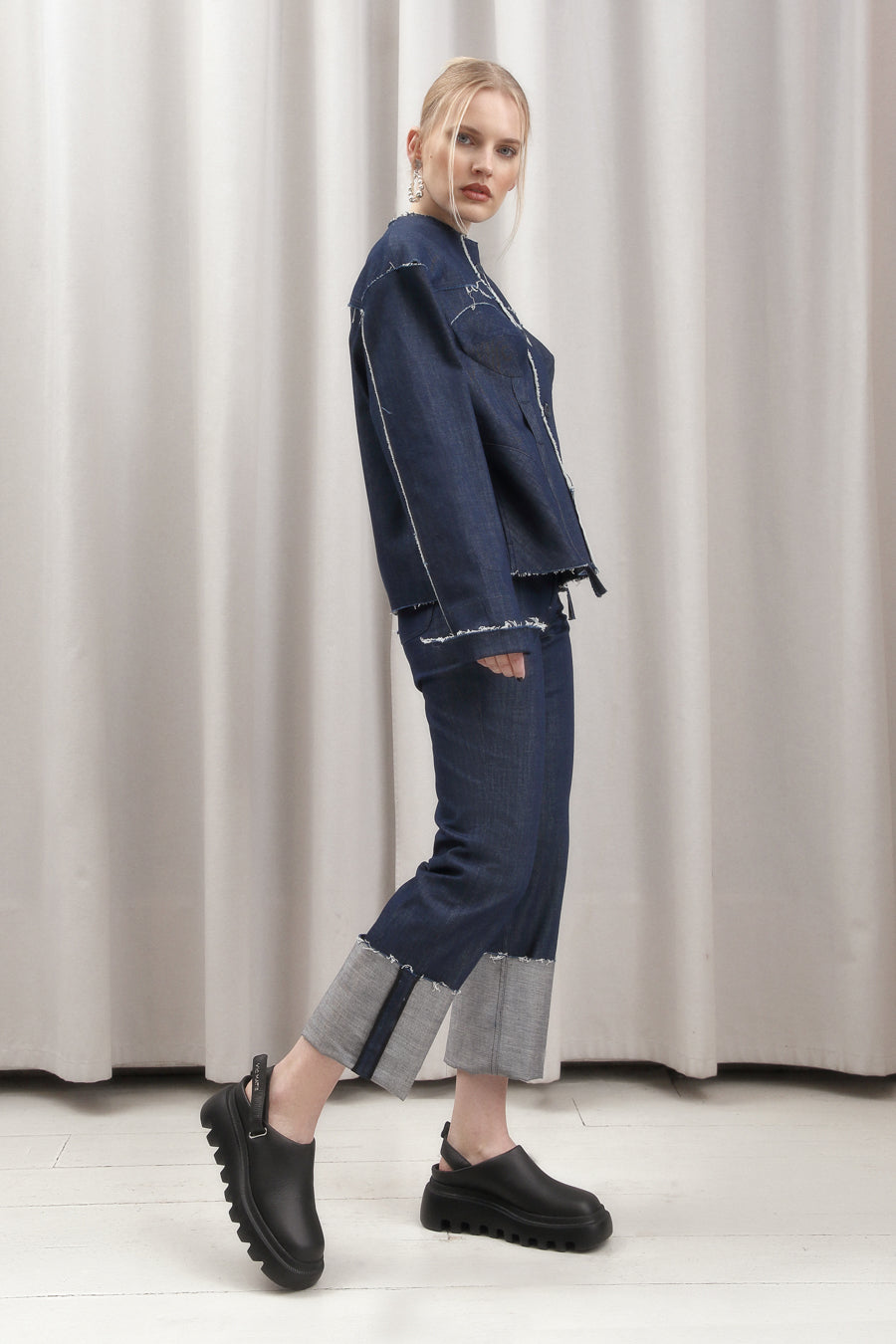 CAPRI JEANS VIVIEN SS/23