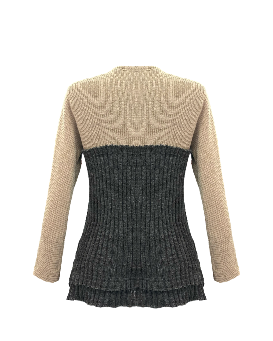 GREY TOP WITH BEIGE LONG SLEEVES AW23/24