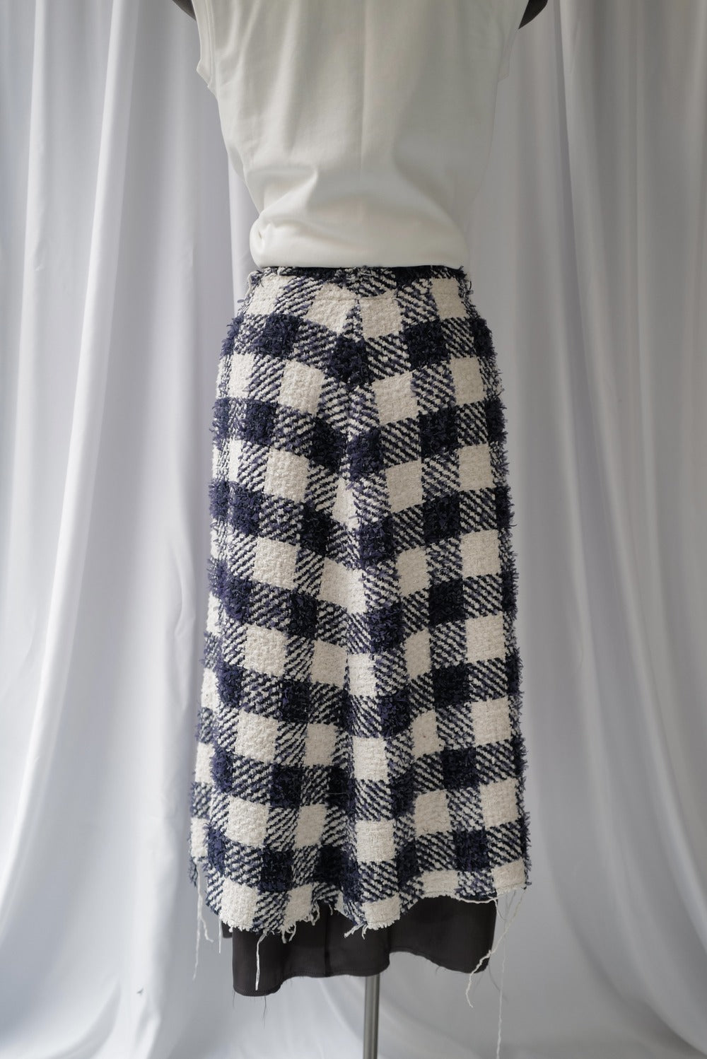 Multi-Layered Gingham Tweed Skirt Featuring a Removable Peplum AW25