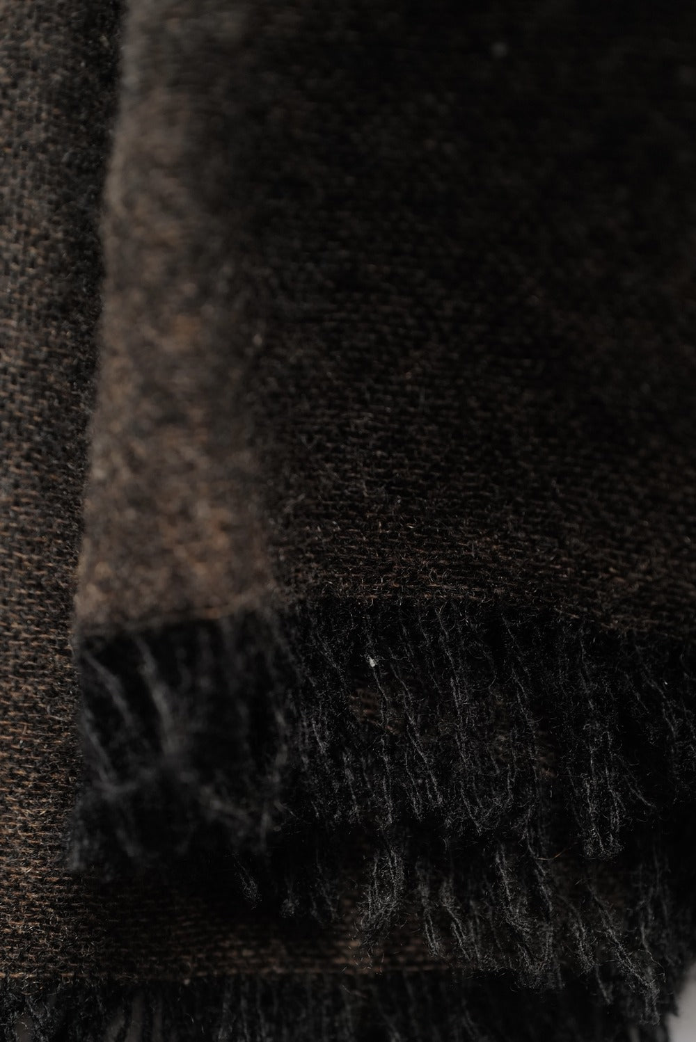 Cashmere Shawl Dark Chocolate AW25