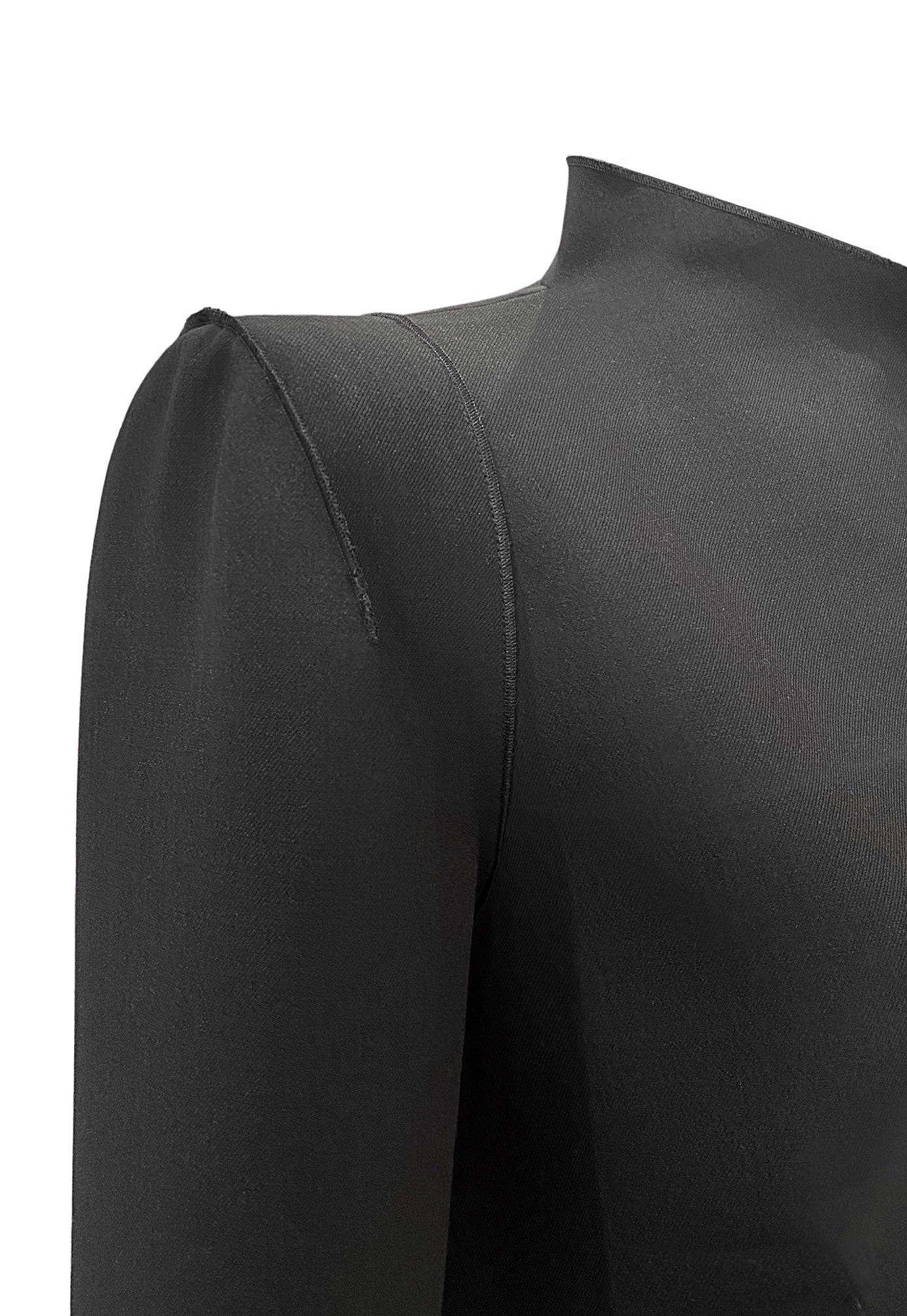 CLASSIC SHORT TAILCOAT IN BLACK AW22