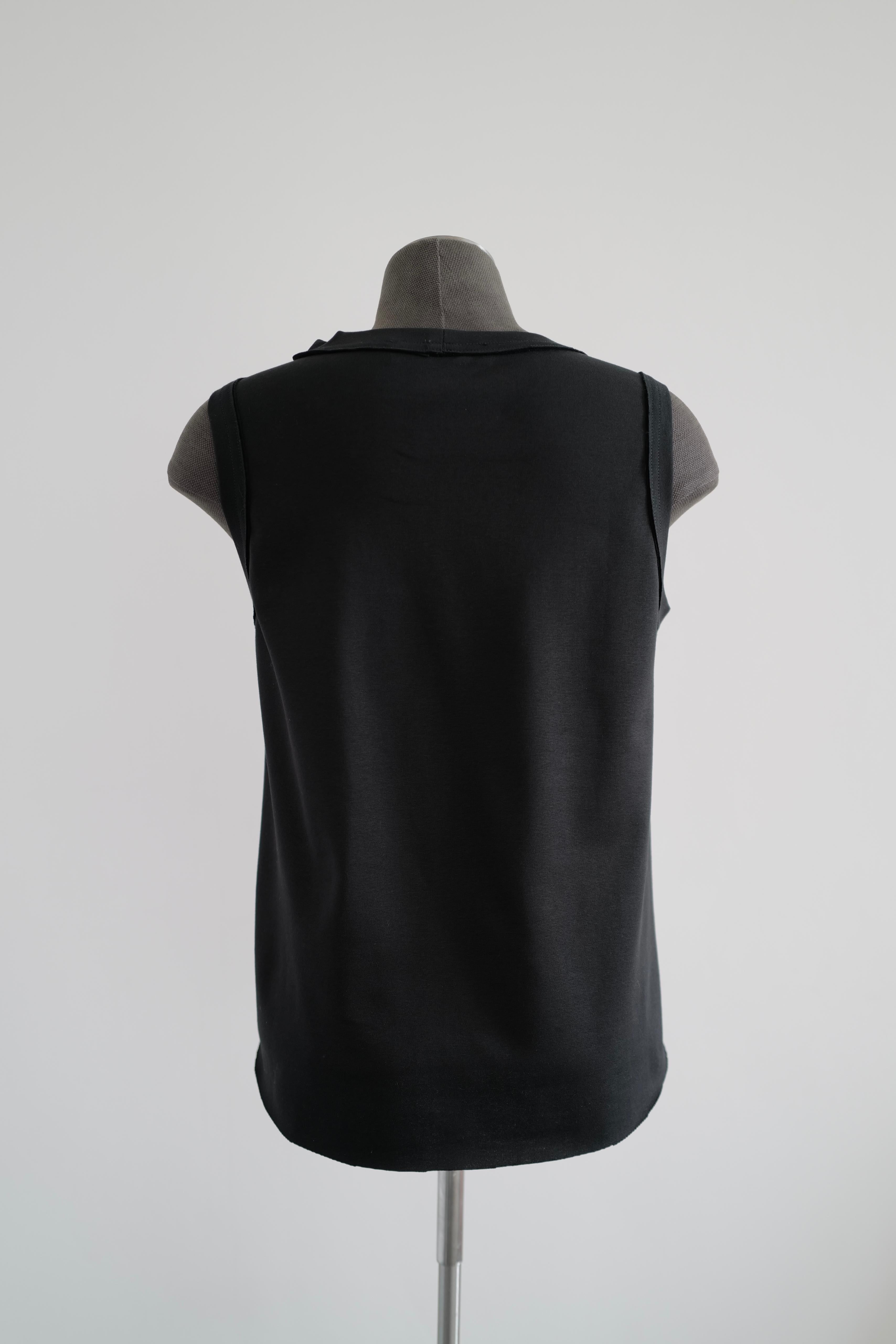 Organic Cotton Tank top SS26 TRIANGLE Relaxed silhouette