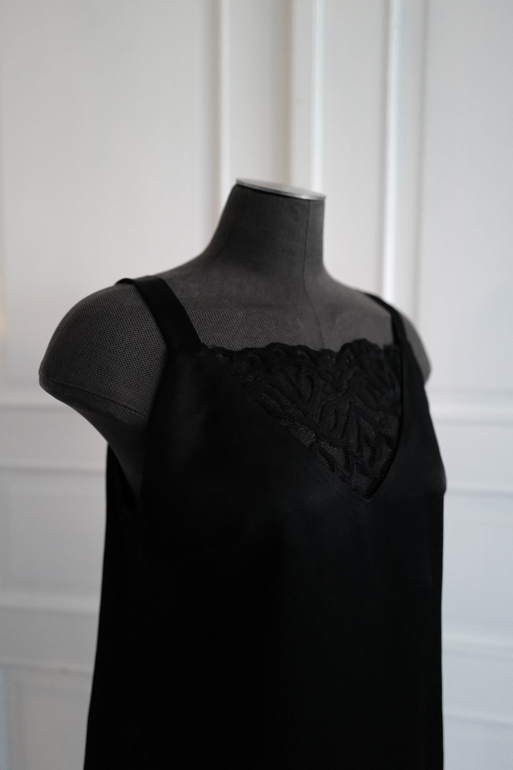 Heavy Atlas and Lace SET MONIKA