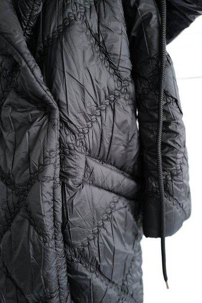 Reversible Long Padded Coat YUKI  With Hooded Collar  Pre-Fall  26
