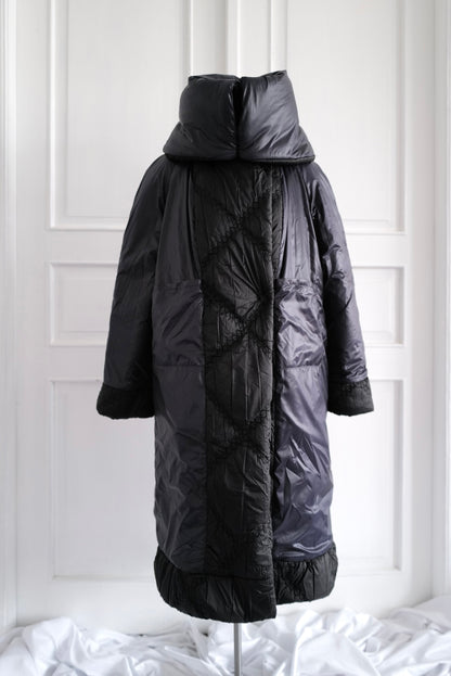 Reversible Long Padded Coat YUKI  With Hooded Collar  Pre-Fall  26