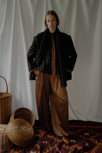 Jacquard Lama Scarf