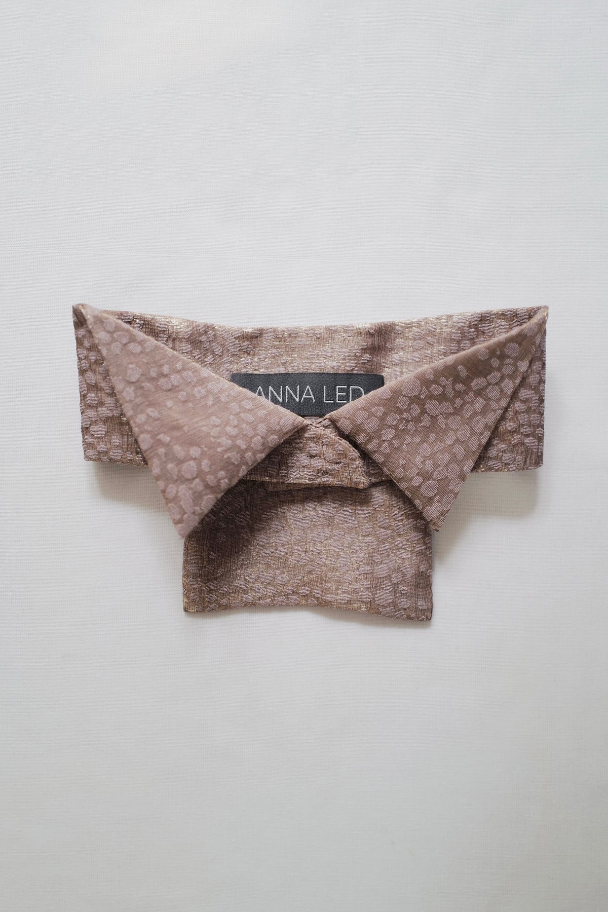 Victorian-Style Brocade Collar FW26/27