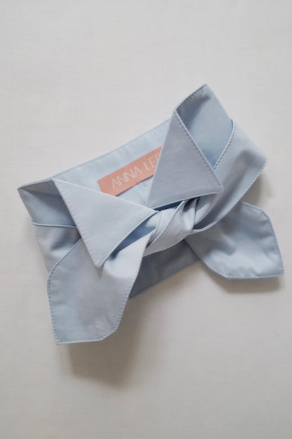 Victorian-Style Collar With a Tie FW26/27