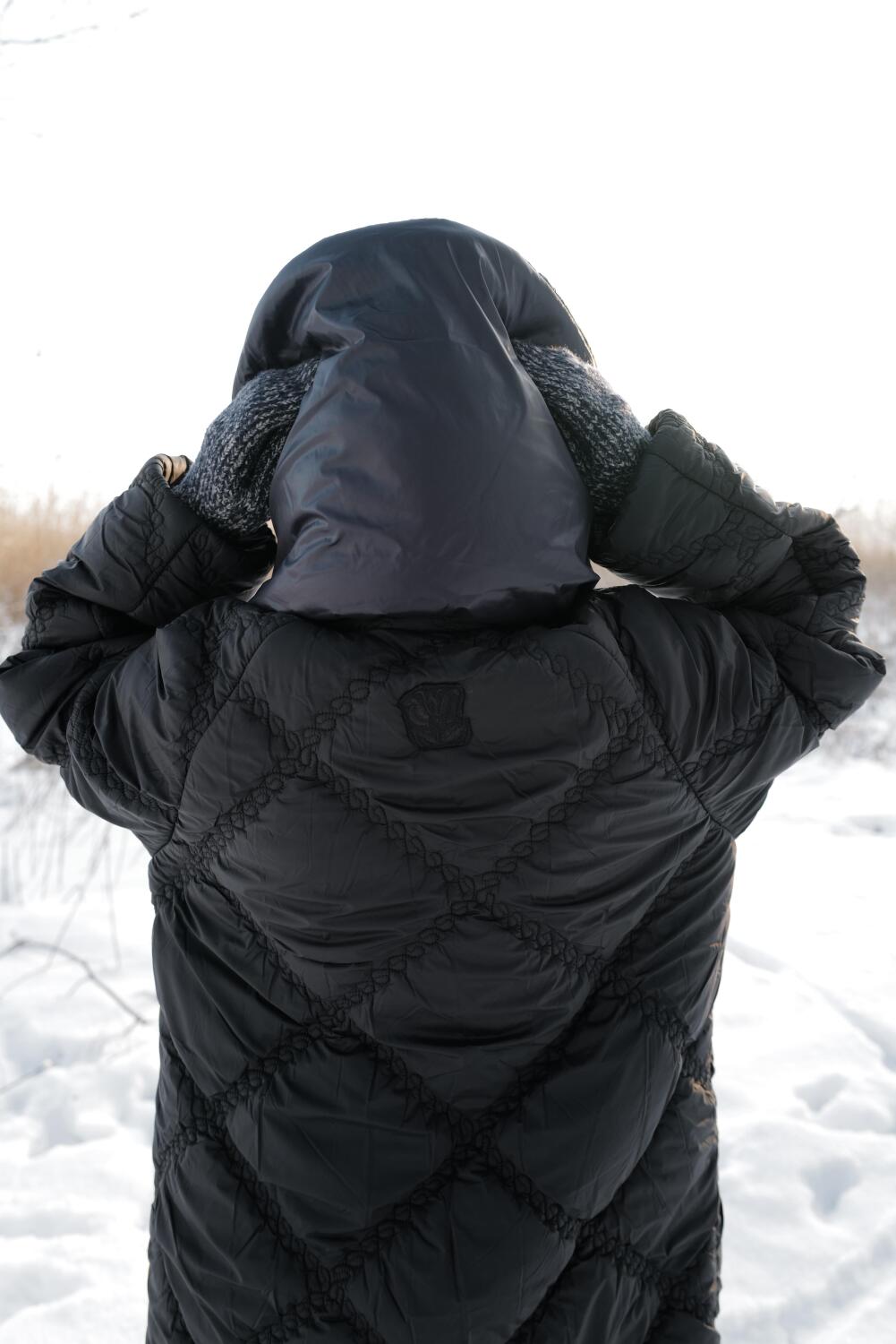 Reversible Long Padded Coat YUKI  With Hooded Collar  Pre-Fall  26