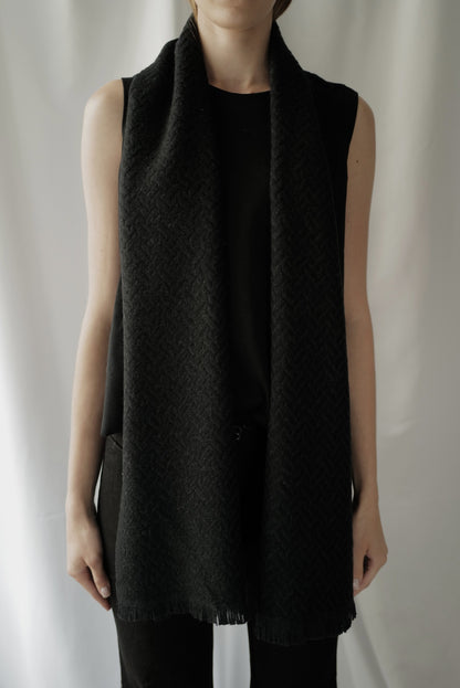 Jacquard Lama Scarf