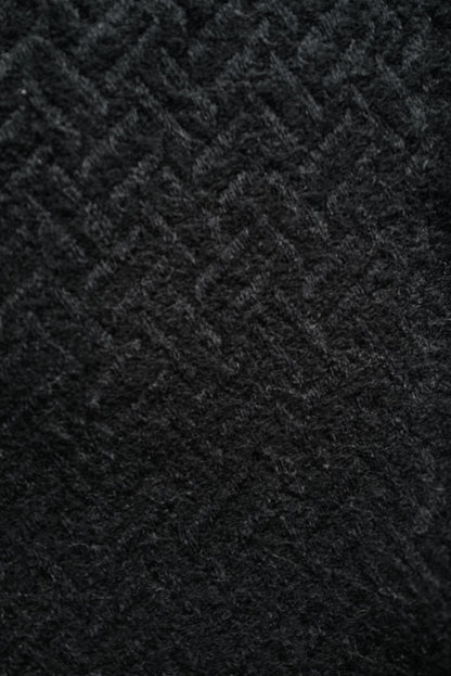 Jacquard Lama Scarf