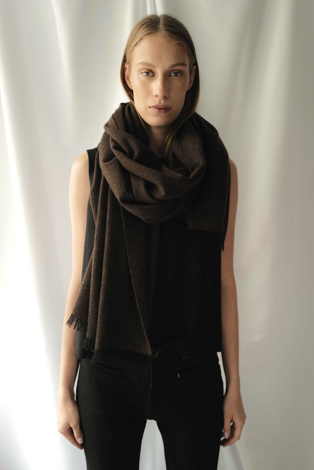 Cashmere Shawl Dark Chocolate AW25